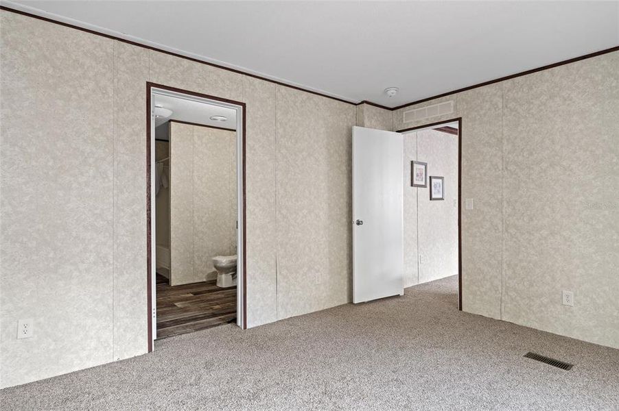 Image 11 of a home in . Image 11 of a home in .