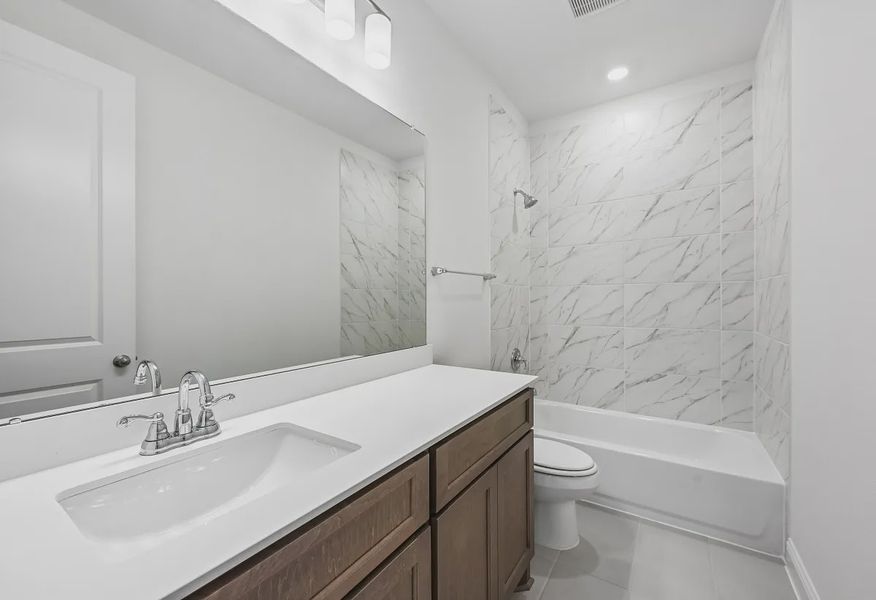 Homesite 2429 Bath 2 - 16 of 17