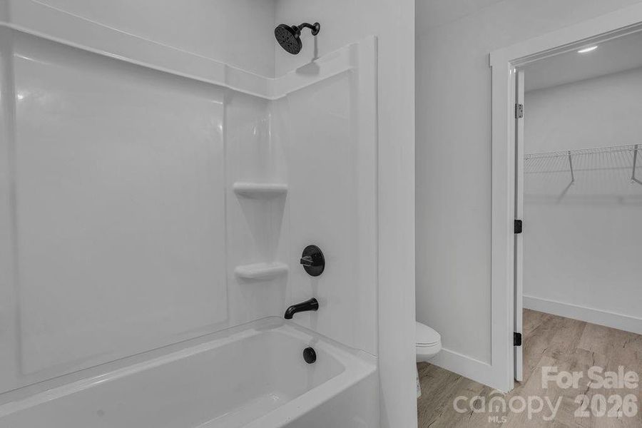 Close-up of interior finishes inside a home in , Lincolnton (Image 9). Close-up of interior finishes inside a home in , Lincolnton (Image 9).