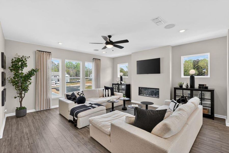 Furnished interior view inside a new home in Dreycott, Lawrenceville (Image 5).