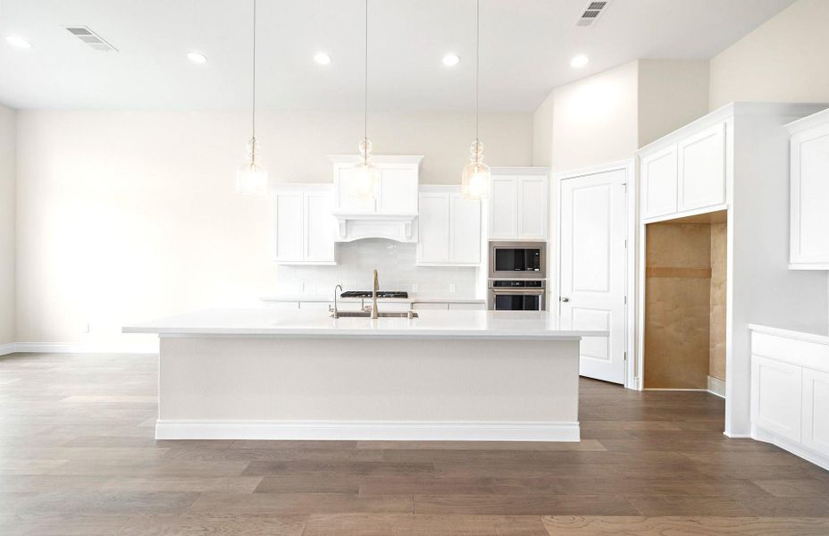 Image 15 of a home in Bridgeland 50'. Image 15 of a home in Bridgeland 50'.