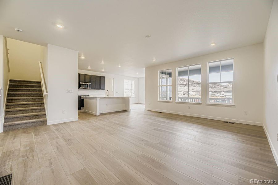 Spacious, unfurnished interior of a new home in Ken-Caryl Ranch, Littleton (Image 13). Spacious, unfurnished interior of a new home in Ken-Caryl Ranch, Littleton (Image 13).