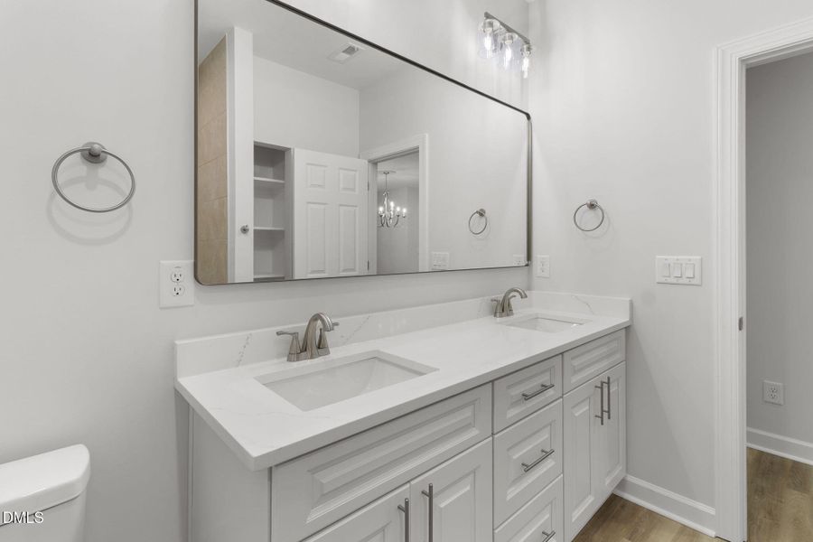 32-web-or-mls-IMG_8310 32-web-or-mls-IMG_8310