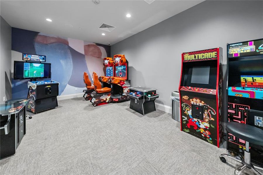 Image 79 of a home in .