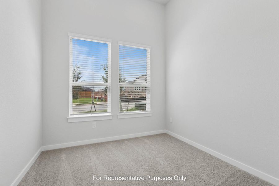 Spacious, unfurnished interior of a new home in Cedar Brook, Leander (Image 9).