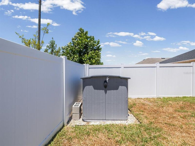 Exterior details and patio area of a home in , Hudson (Image 26).