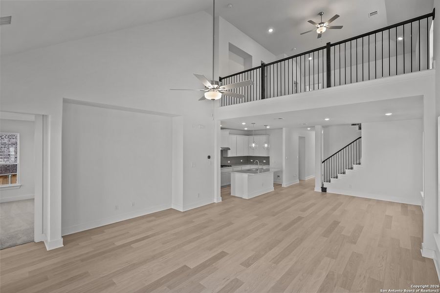Spacious, unfurnished interior of a new home in Mayfair 50', New Braunfels (Image 35).