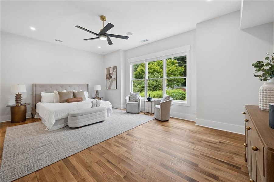 Furnished interior view inside a new home in , Atlanta (Image 49).