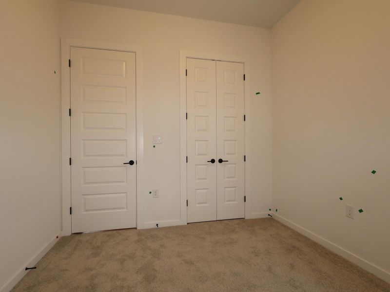 Spacious, unfurnished interior of a new home in Estancia West, Manchaca (Image 10). Spacious, unfurnished interior of a new home in Estancia West, Manchaca (Image 10).