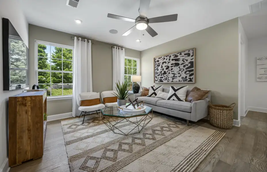 Representative furnished interior of a home built from the Aspire by Pulte Homes in Briarwood Reserve, Spartanburg (Image 45).