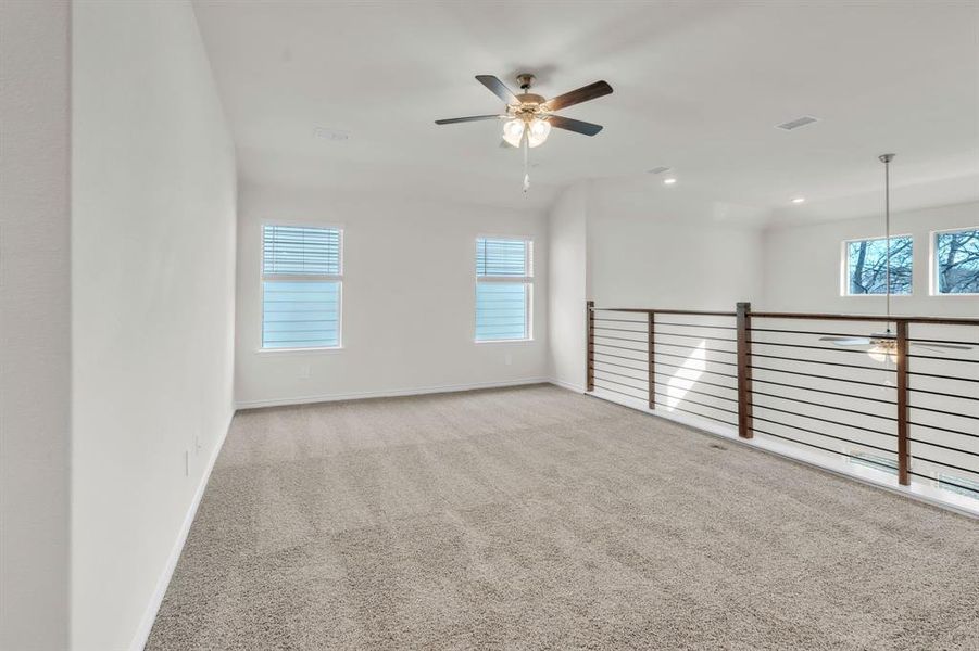 Spacious, unfurnished interior of a new home in The Landing at Hidden Lakes, McKinney (Image 29). Spacious, unfurnished interior of a new home in The Landing at Hidden Lakes, McKinney (Image 29).