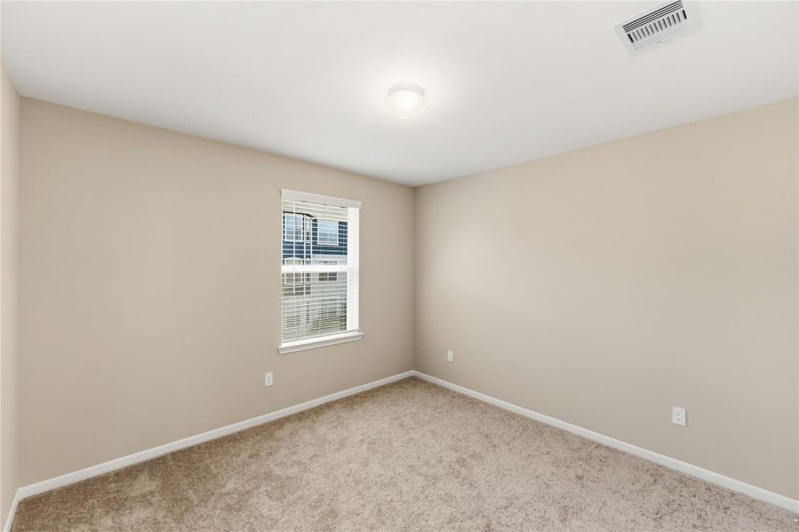 Spacious, unfurnished interior of a new home in , Houston (Image 23).