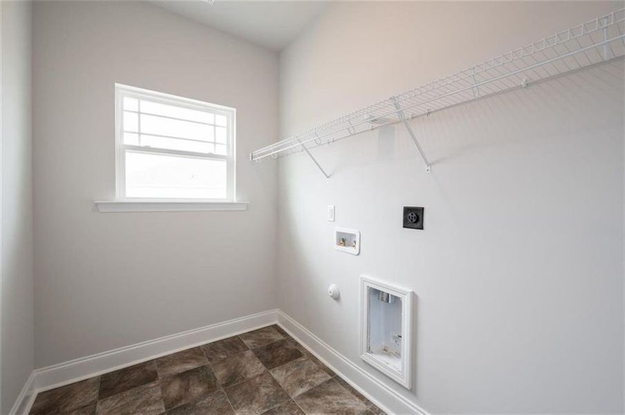 Spacious, unfurnished interior of a new home in Park Place, Bowdon (Image 18).