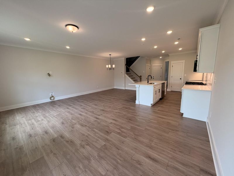Spacious, unfurnished interior of a new home in Blythe Mill Townhomes, Waxhaw (Image 12).