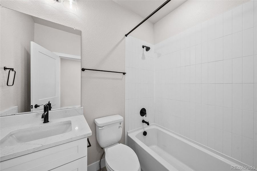 Image 37 of a home in .