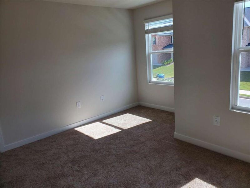 Spacious, unfurnished interior of a new home in Creekbend Overlook, Fairburn (Image 13). Spacious, unfurnished interior of a new home in Creekbend Overlook, Fairburn (Image 13).