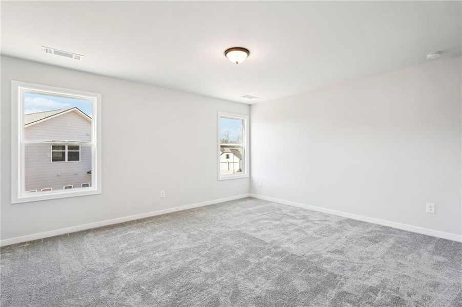 Spacious, unfurnished interior of a new home in Fowler Farms, Auburn (Image 41).