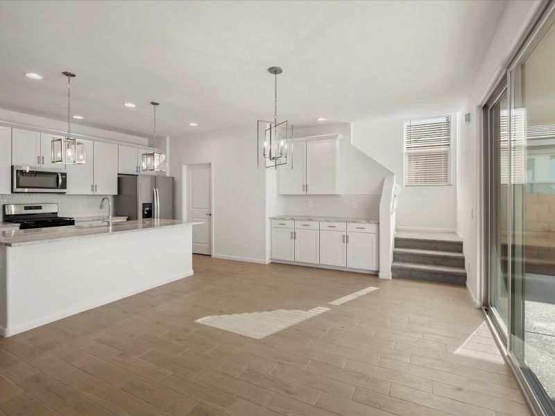 Spacious, unfurnished interior of a new home in Sunset Crest - Premier Series, Tucson (Image 10).