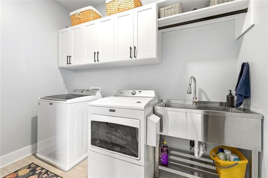 Furnished interior view inside a new home in , Cumming (Image 38).