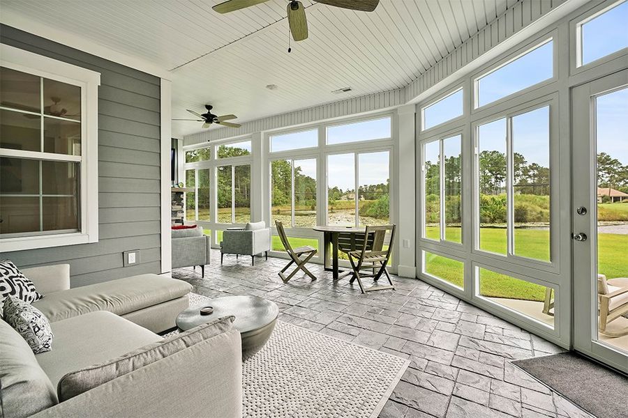 Bar Harbour II, Enclosed Loggia