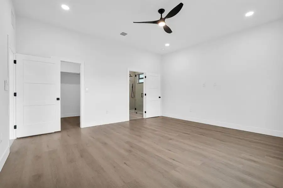 26-web-or-mls-DSC00249 26-web-or-mls-DSC00249