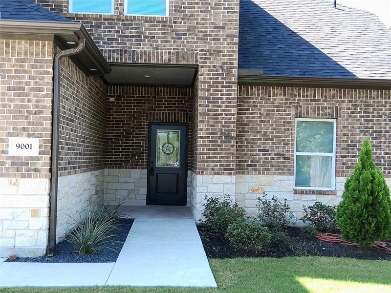 Front exterior of a new home in , Houston, TX, highlighting curb appeal (Image 1). Front exterior of a new home in , Houston, TX, highlighting curb appeal (Image 1).
