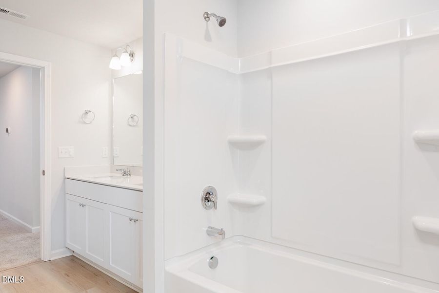 MAGTH-Lot 483_Blayre_QMI (27)