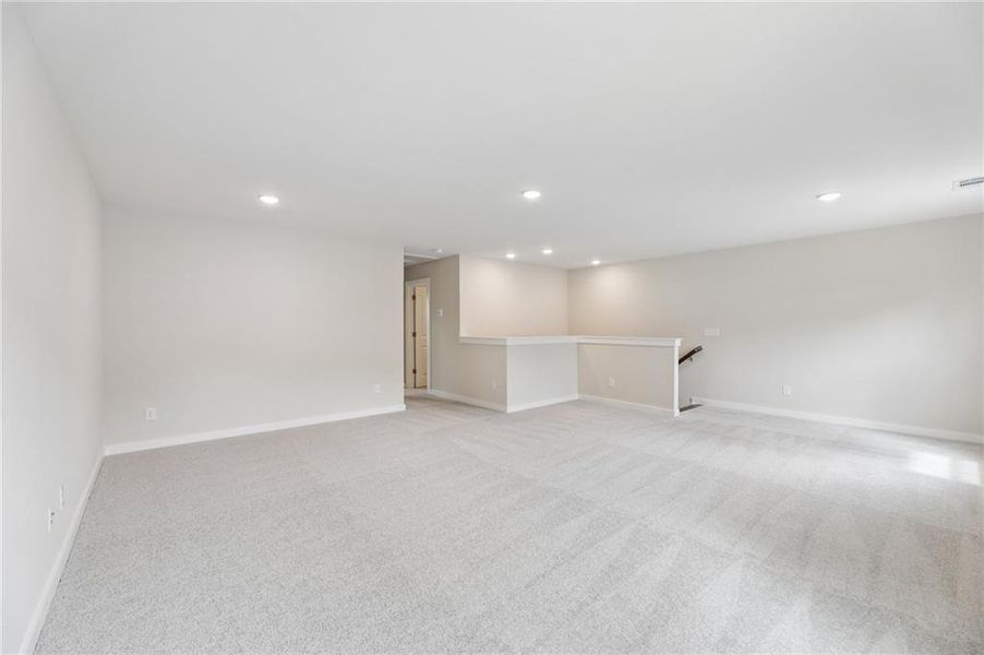 Spacious, unfurnished interior of a new home in The Park at Brighton, Locust Grove (Image 25).