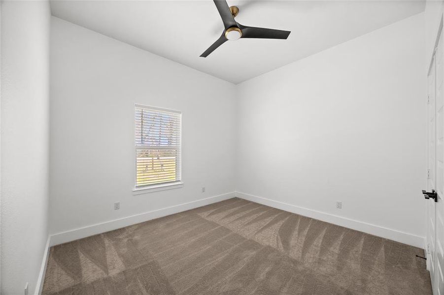 Spacious, unfurnished interior of a new home in , Mabank (Image 19).