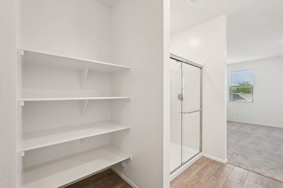 Primary bath. Finishes and options may vary by community Primary bath. Finishes and options may vary by community