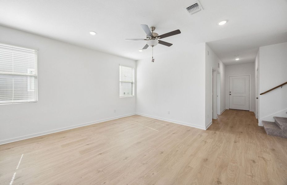 Spacious, unfurnished interior of a new home in Sonterra, Jarrell (Image 14). Spacious, unfurnished interior of a new home in Sonterra, Jarrell (Image 14).