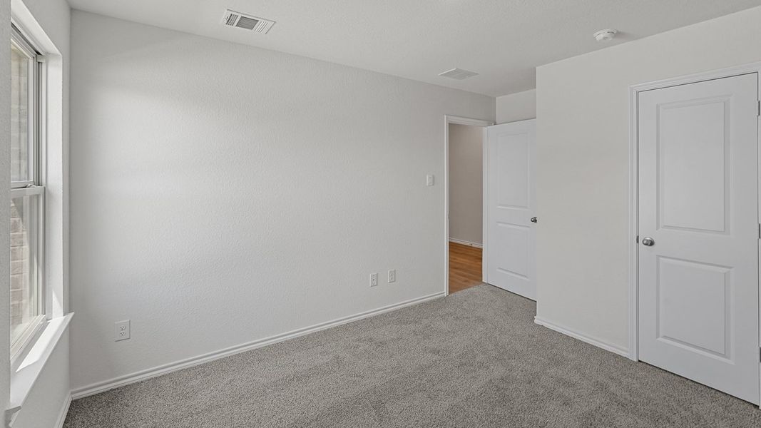 Spacious, unfurnished interior of a new home in Bluff Springs, Ferris (Image 24). Spacious, unfurnished interior of a new home in Bluff Springs, Ferris (Image 24).