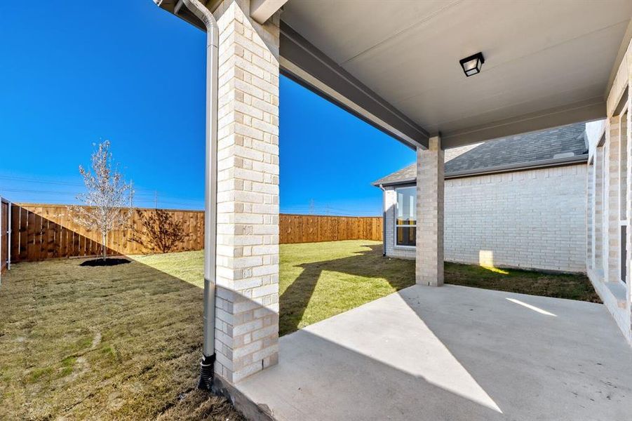 Exterior details and patio area of a home in Wellington, Fort Worth (Image 19). Exterior details and patio area of a home in Wellington, Fort Worth (Image 19).
