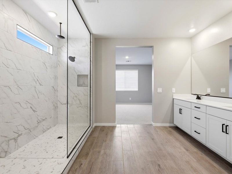 Spacious, unfurnished interior of a new home in Paloma Creek - Signature Series, Surprise (Image 16).