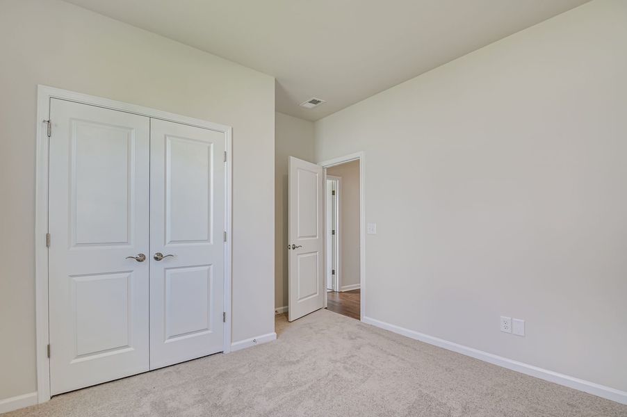 Spacious, unfurnished interior of a new home in The Beacon at Old Peachtree Single Family Homes, Lawrenceville (Image 28).