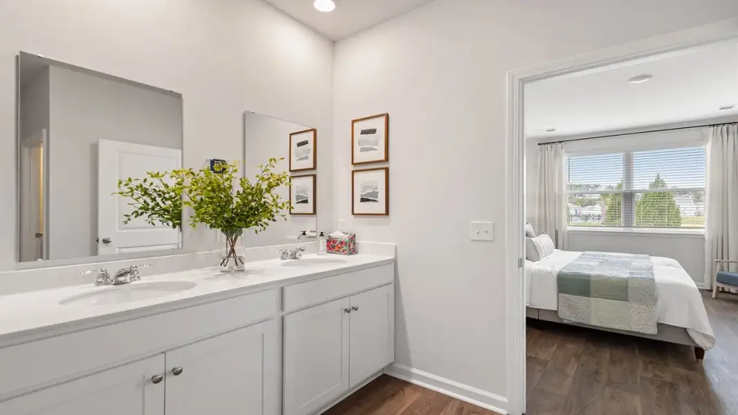 Furnished interior view inside a new home in Hillcrest, Ravenel (Image 22).