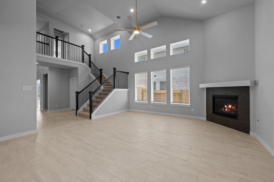 Spacious, unfurnished interior of a new home in Beacon Hill, Waller (Image 17). Spacious, unfurnished interior of a new home in Beacon Hill, Waller (Image 17).