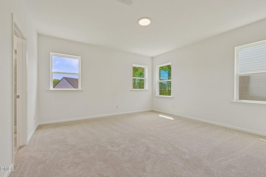 29-web-or-mls-Ken Dr-S2304-029