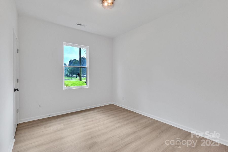 Spacious, unfurnished interior of a new home in , Cherryville (Image 19).