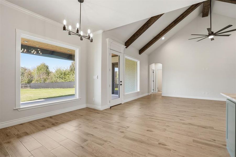 Spacious, unfurnished interior of a new home in , Granbury (Image 33).