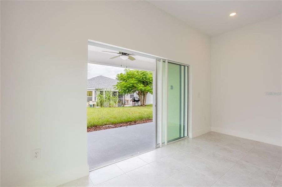 Image 33 of a home in . Image 33 of a home in .