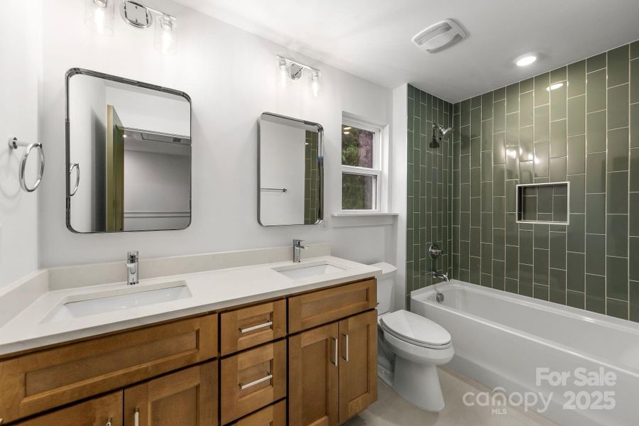 Furnished interior view inside a new home in , Charlotte (Image 30). Furnished interior view inside a new home in , Charlotte (Image 30).