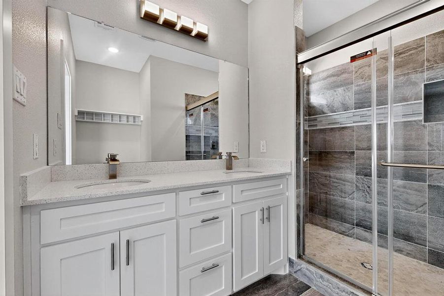 Furnished interior view inside a new home in , Alma (Image 10).