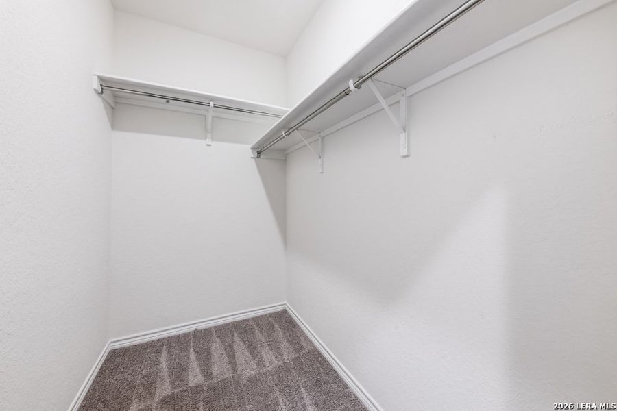 Spacious, unfurnished interior of a new home in Briarwood Oaks, San Antonio (Image 26).