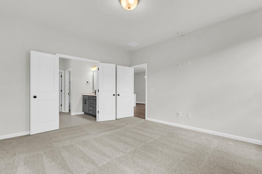 Spacious, unfurnished interior of a new home in Cypress Valley, Moncks Corner (Image 8). Spacious, unfurnished interior of a new home in Cypress Valley, Moncks Corner (Image 8).