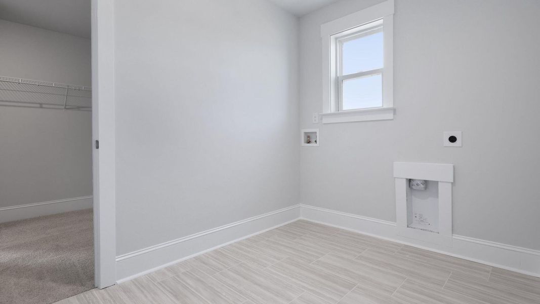 Spacious, unfurnished interior of a new home in Berkeley Bay, Ridgeville (Image 33).