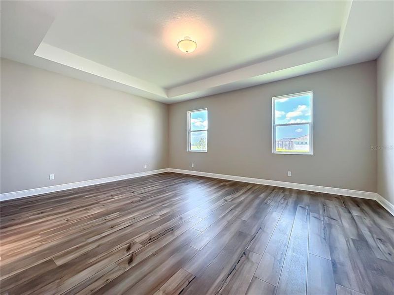 Spacious, unfurnished interior of a new home in Watercolor Place, Bradenton (Image 61).
