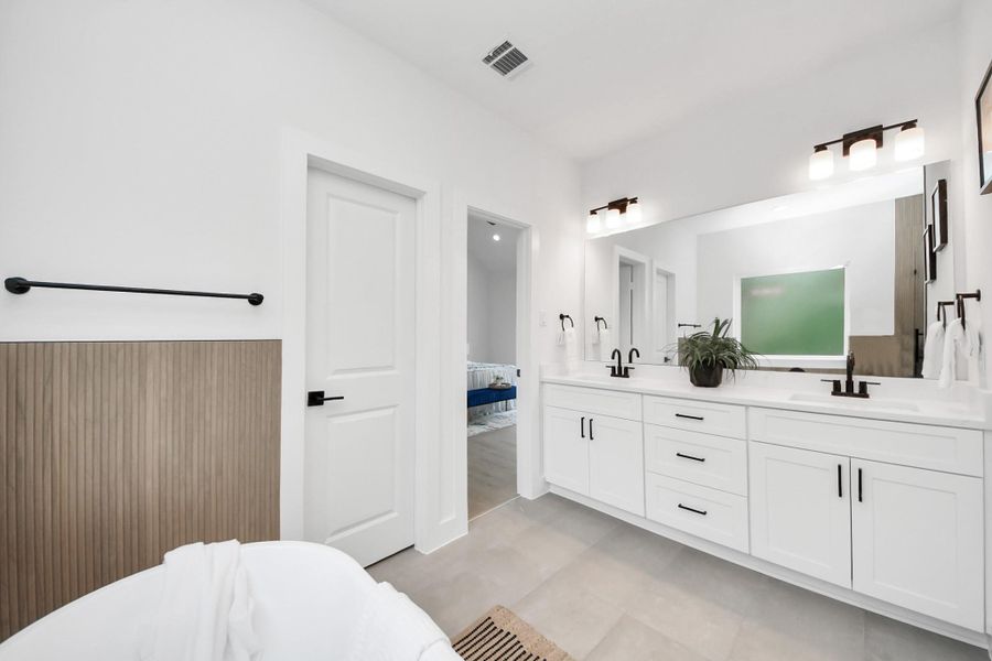 Furnished interior view inside a new home in , Houston (Image 35).