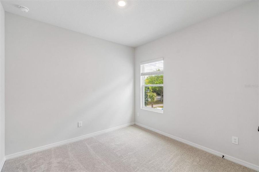 Spacious, unfurnished interior of a new home in , Orlando (Image 23).