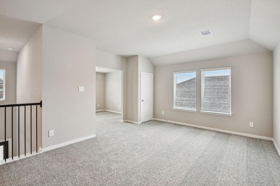 Spacious, unfurnished interior of a new home in , Montgomery (Image 42).